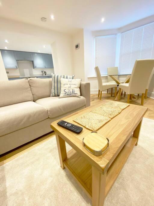 Central Llandudno, Private Parking Near To Beach, Pier & Shops ภายนอก รูปภาพ
